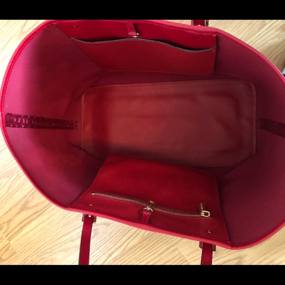 Michael Kors Red Jet Set Tote - Picture 7 of 8